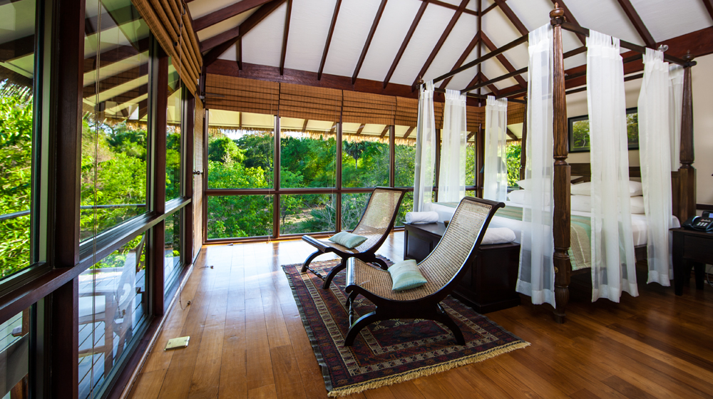 master-bedroom-of-ulagalla-villas1000