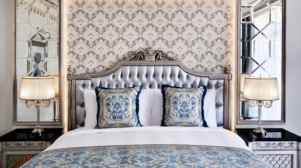 Emerald Palace Kempinski Dubai | Bedroom (Platinum) 