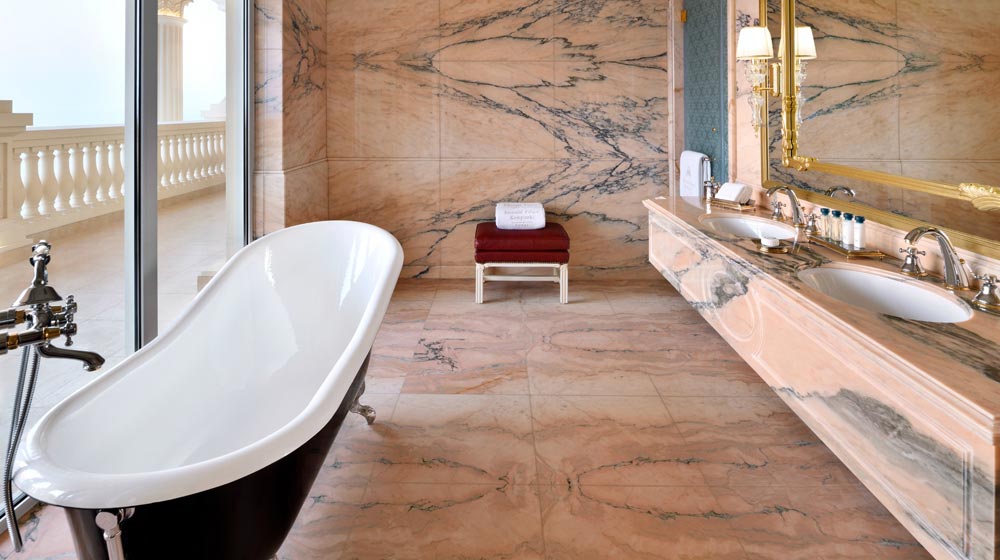Emerald Palace Kempinski Dubai | Emerald Suite Bathroom