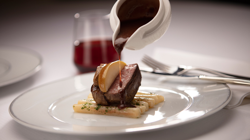 Seven Seas Splendor | Compass Rose - Chateaubriand, Red Wine Grain Mustard Sauce