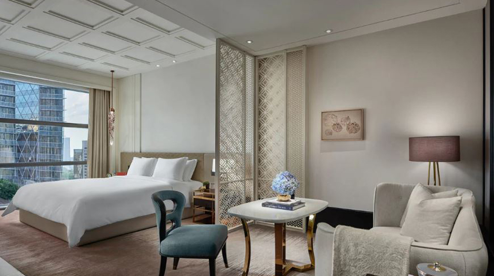 Rosewood Bangkok Deluxe Room