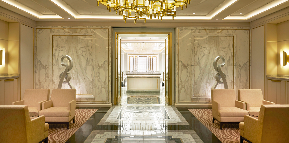 Seven Seas Splendor Compass Rose