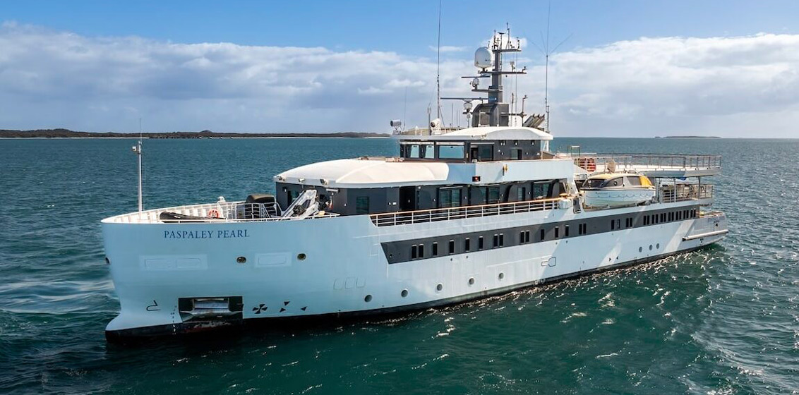 Pearl Expeditions launch